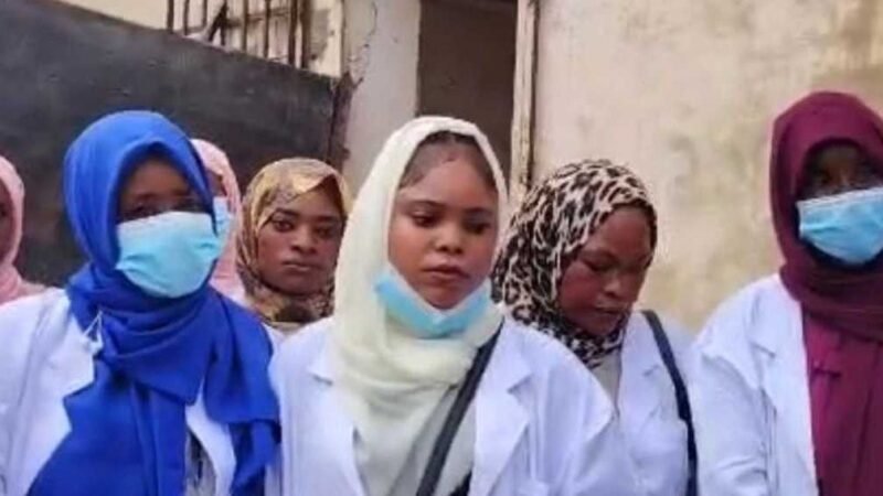 انهيار القطاع الصحي في السودان.. المستشفيات تتحول إلى ساحات حرب