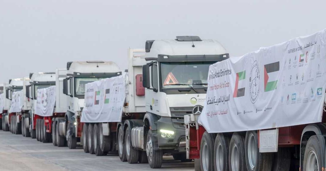 الإمارات تعزز استجابتها الإنسانية في غزة بـ 800 طن من المساعدات