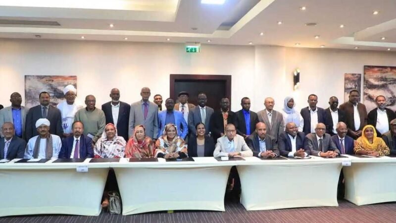 قوى سودانية ترفض دعوة البرهان للحوار وتصفها بـ “مناورة سياسية”