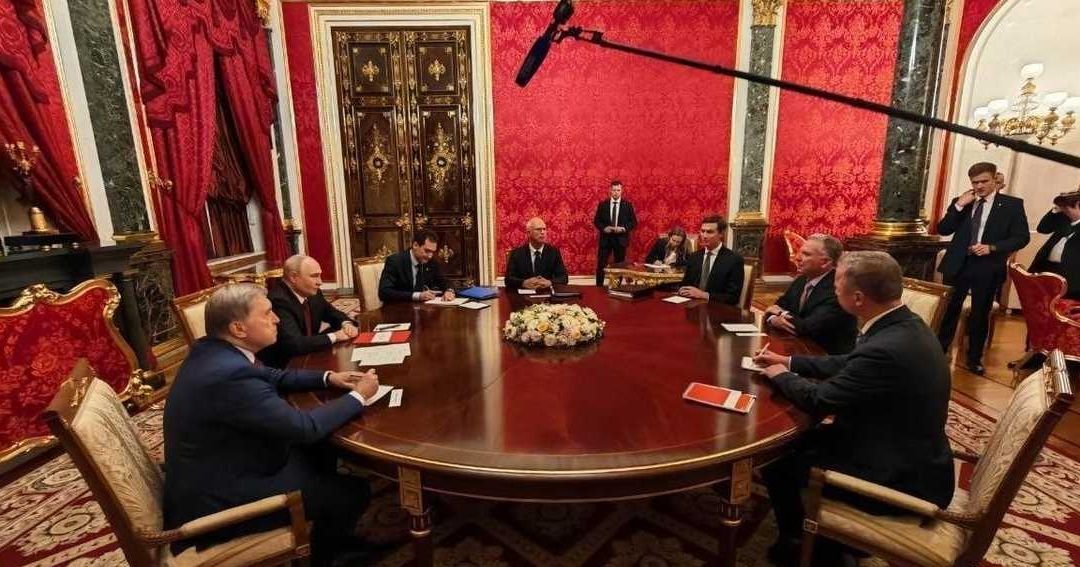 موسكو: مباحثات مكثفة بين بوتين ومبعوثي ترامب حول تسوية الحرب