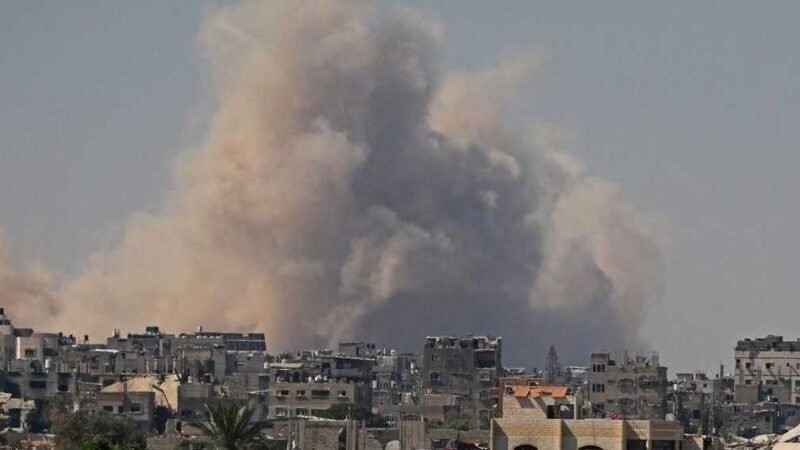 توترات أمنية في غزة: اعتقال قيادي بحماس وسقوط قتلى إسرائيليين
