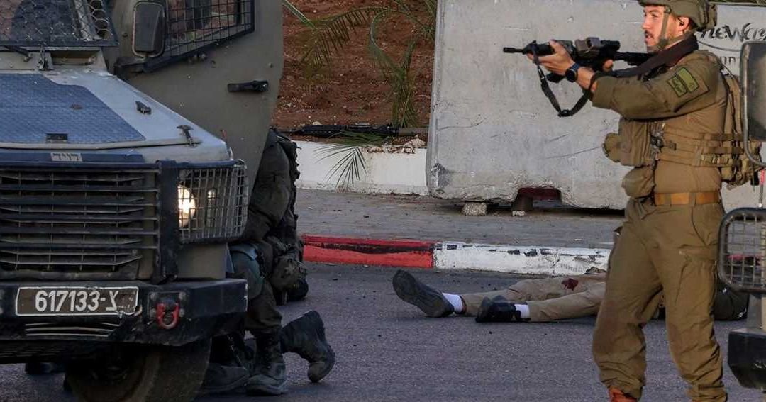 نتنياهو يأمر بفرض حصار على الخليل واستعدادات لإغلاق الضفة الغربية